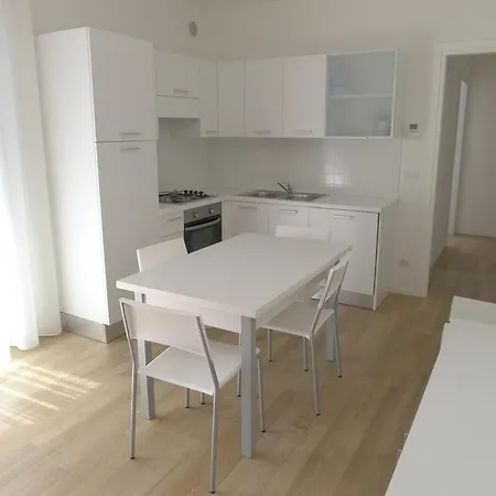 Opera Apartment *